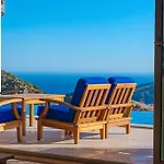 Akasya فيلة كالكان